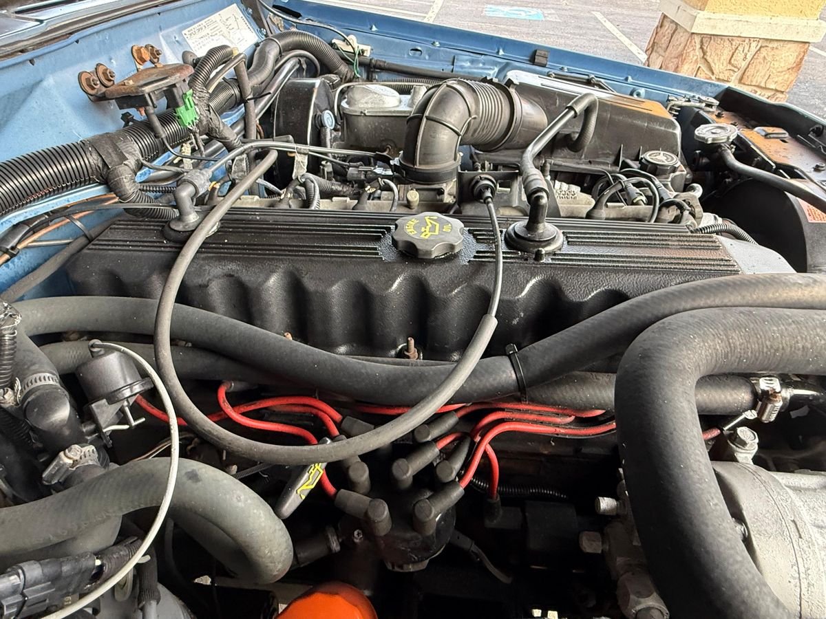 1992 Jeep Cherokee Laredo 4x4 - Image 26