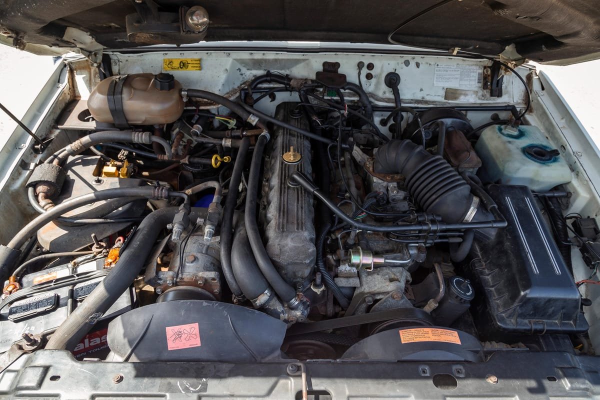 1989 Jeep Cherokee Laredo 4x4 - Image 30