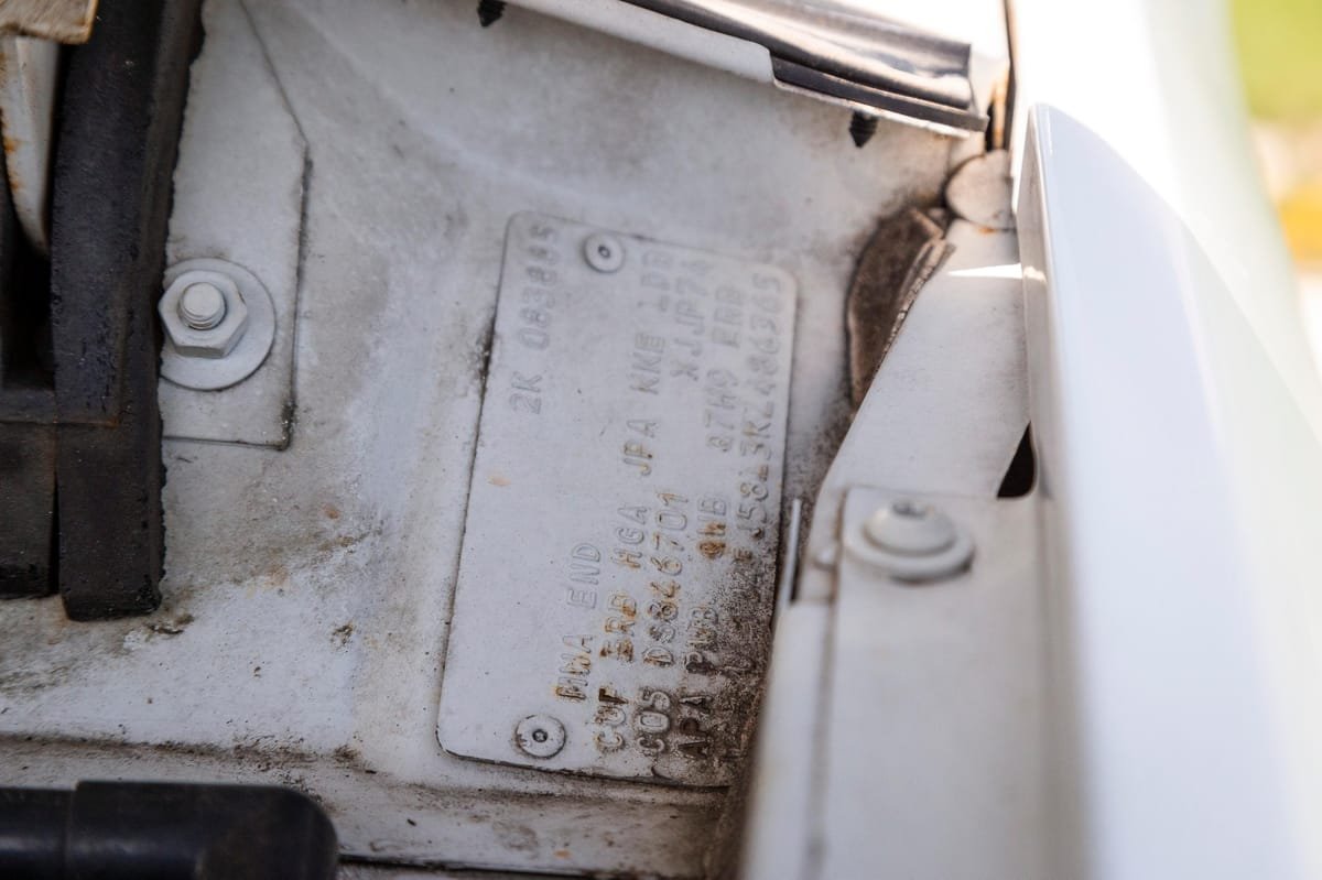 1989 Jeep Cherokee Laredo 4x4 - Image 47