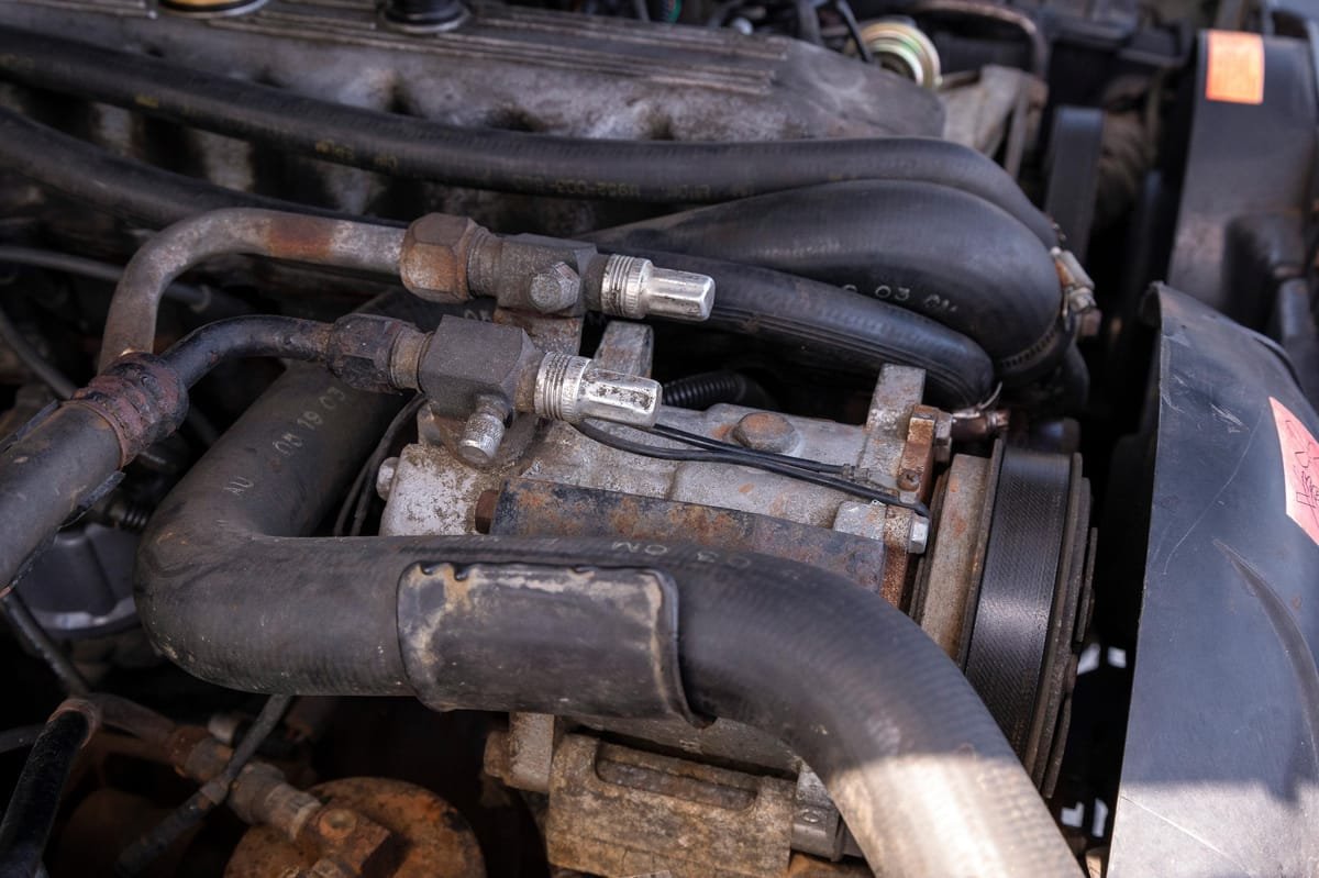 1989 Jeep Cherokee Laredo 4x4 - Image 33