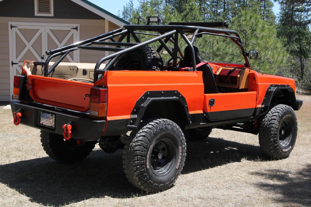 1986 Jeep Cherokee 4x4 - Image 5