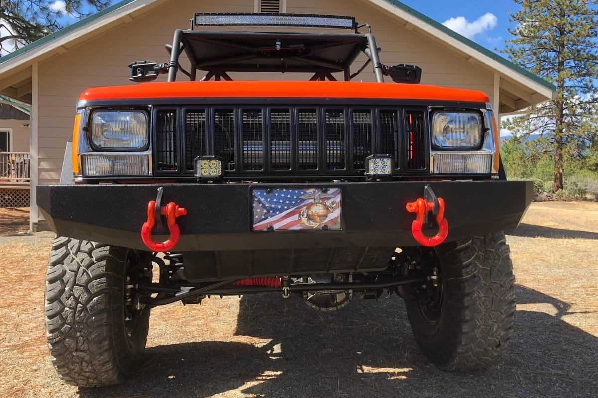 1986 Jeep Cherokee 4x4 - Image 2