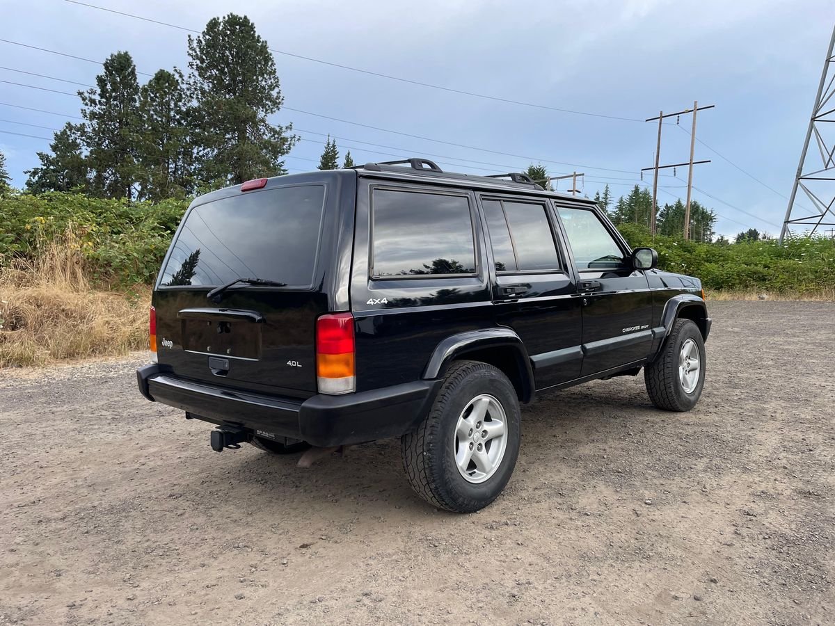 1999 Jeep Cherokee Sport 4x4 - Image 8