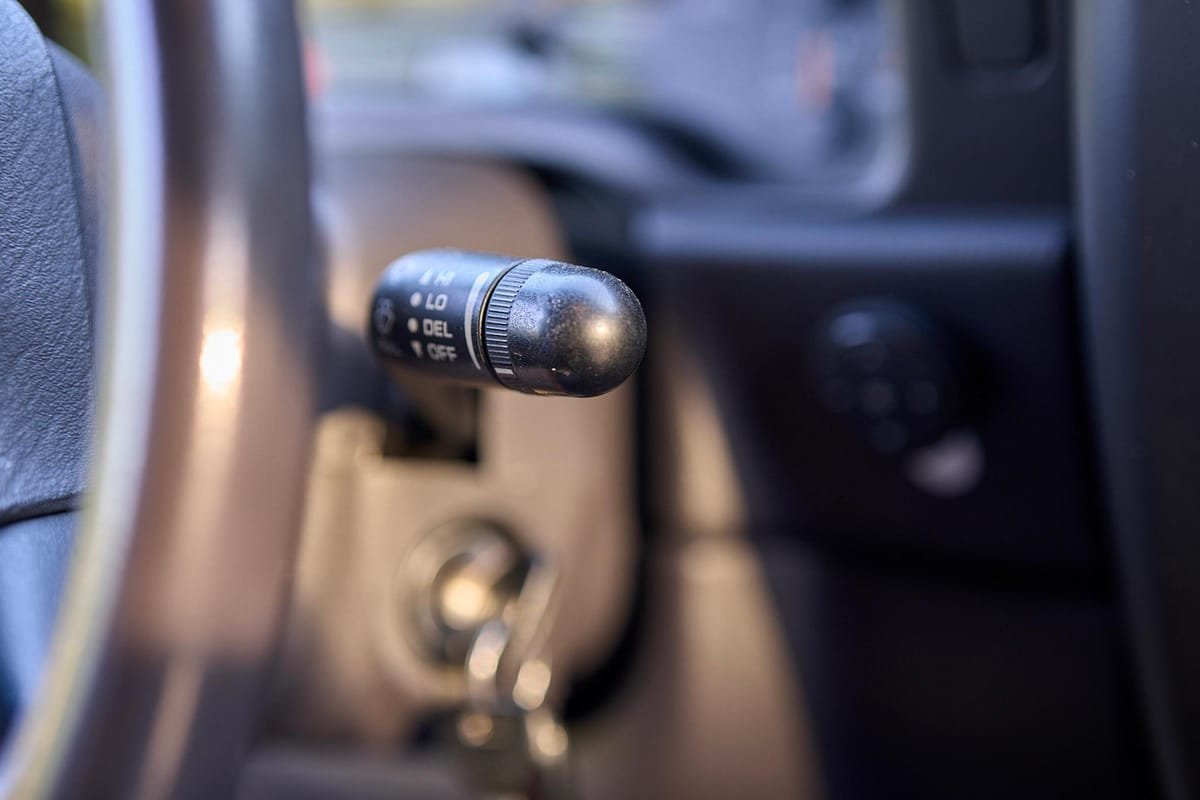 1999 Jeep Cherokee Sport 4x4 - Image 39