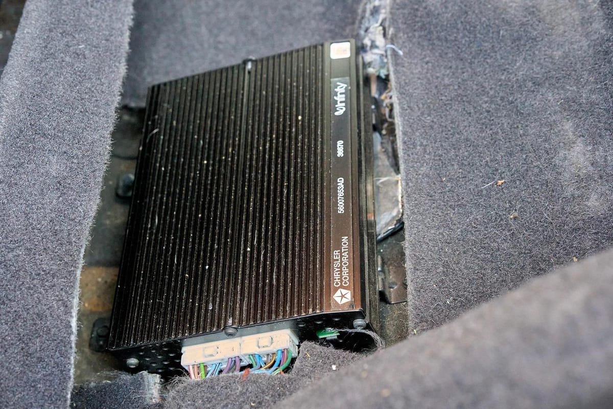 1999 Jeep Cherokee Sport 4x4 - Image 34