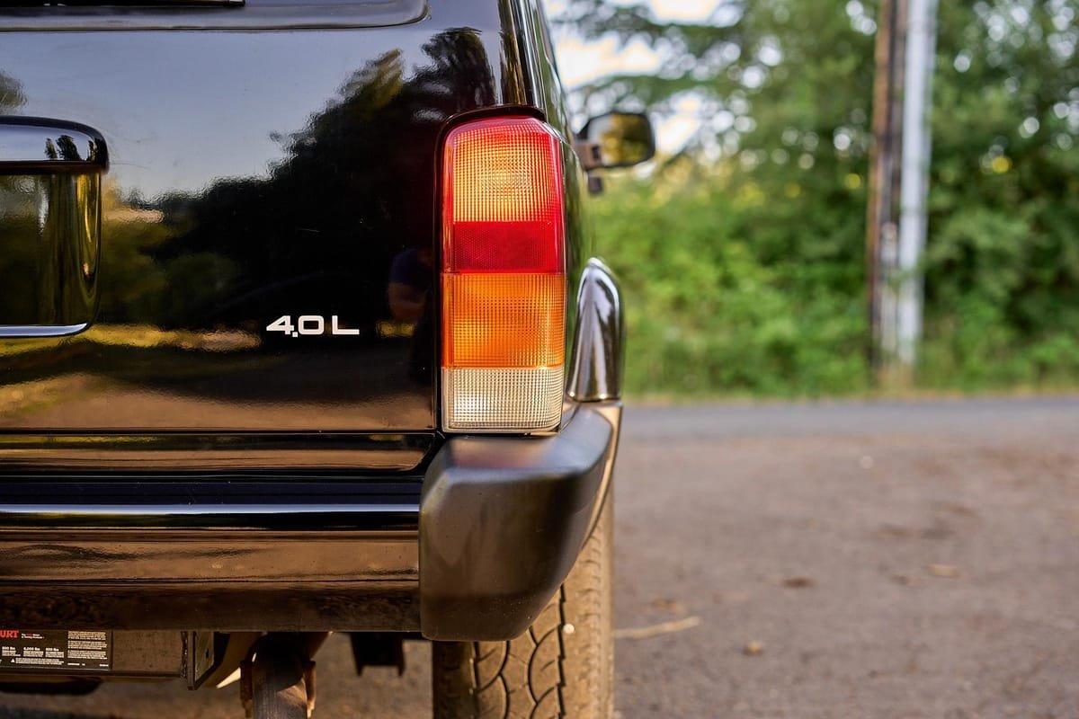 1999 Jeep Cherokee Sport 4x4 - Image 18
