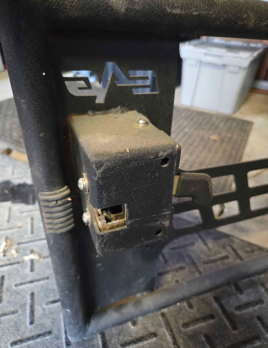 EAG tube doors - Image 6