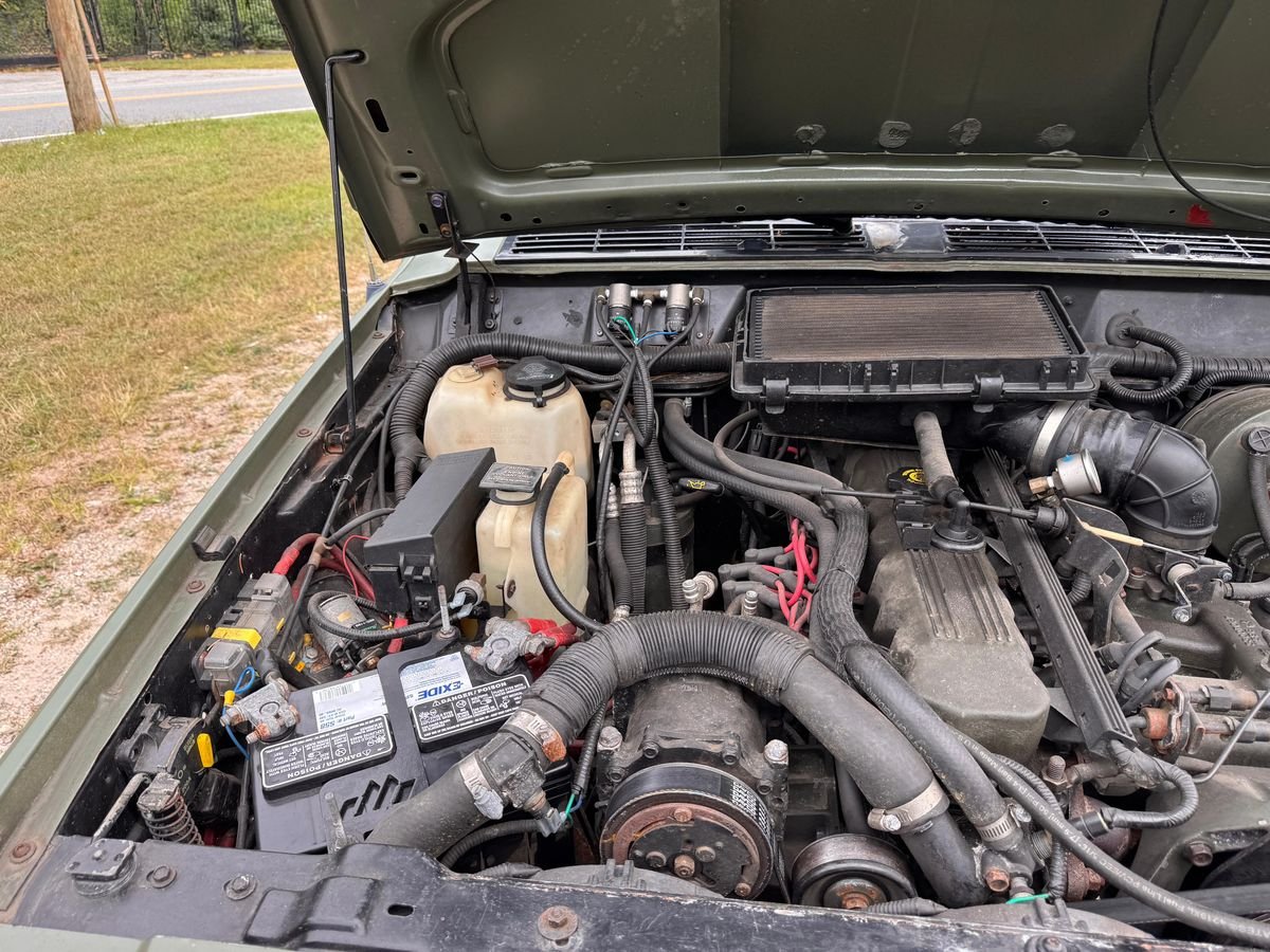 1989 Jeep Cherokee Sport 4x4 - Image 9