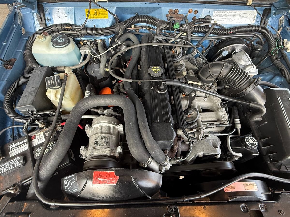 1992 Jeep Cherokee Laredo 4x4 - Image 25