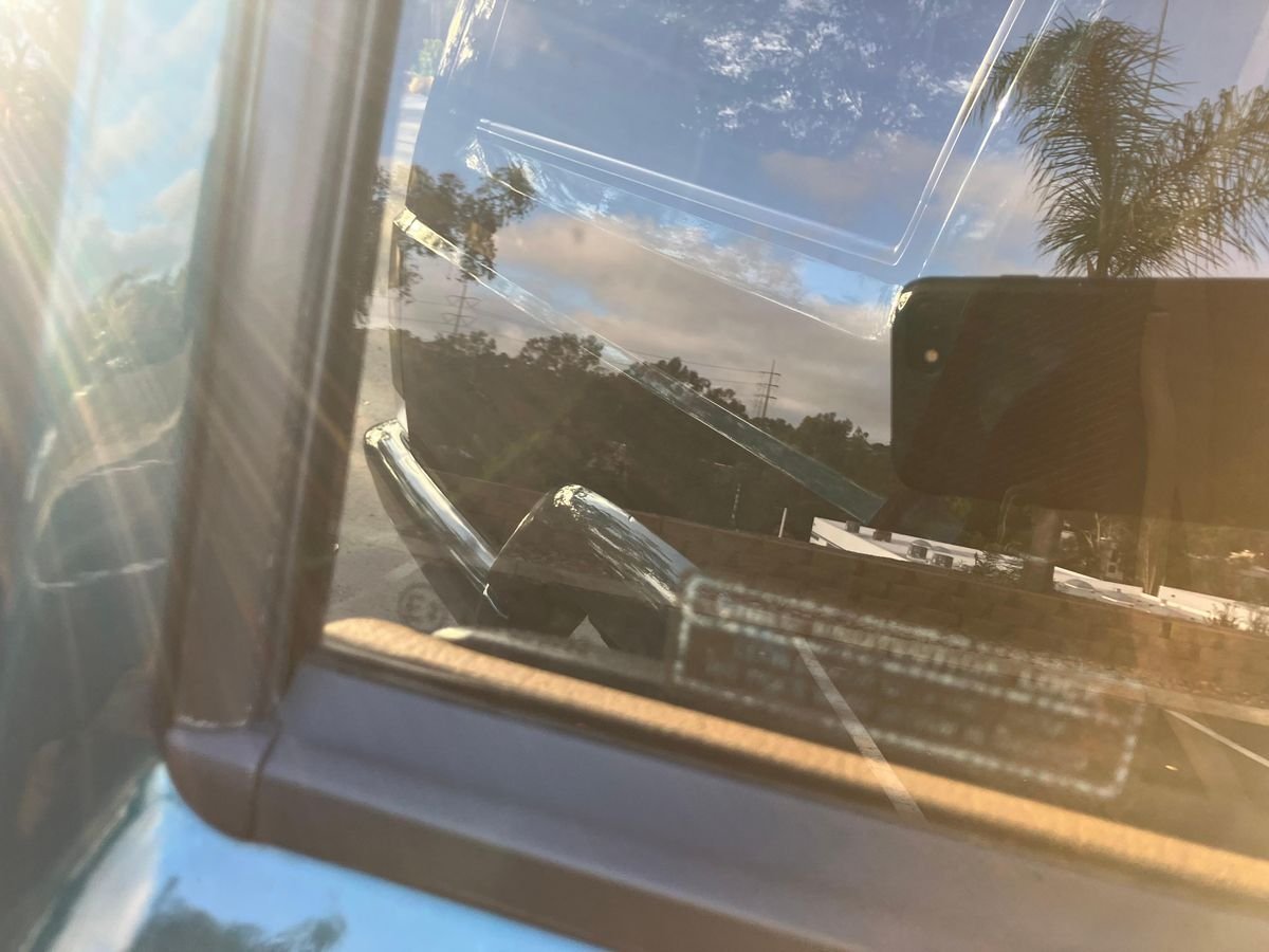 1998 Jeep Cherokee Classic 4x4 - Image 42