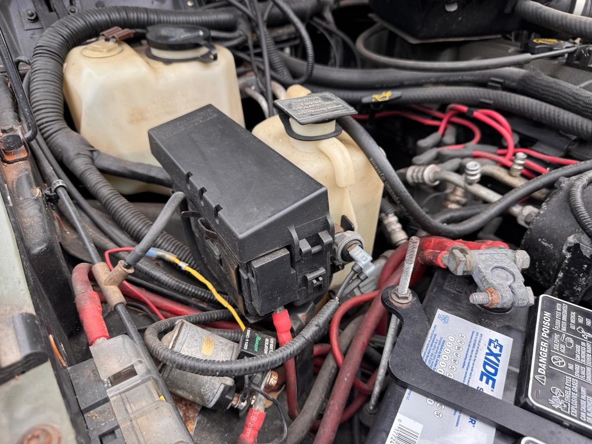 1989 Jeep Cherokee Sport 4x4 - Image 14