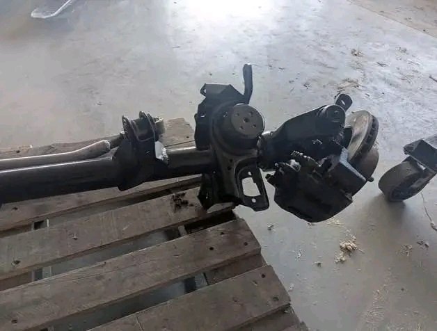 1998 cherokee XJ Dana 30