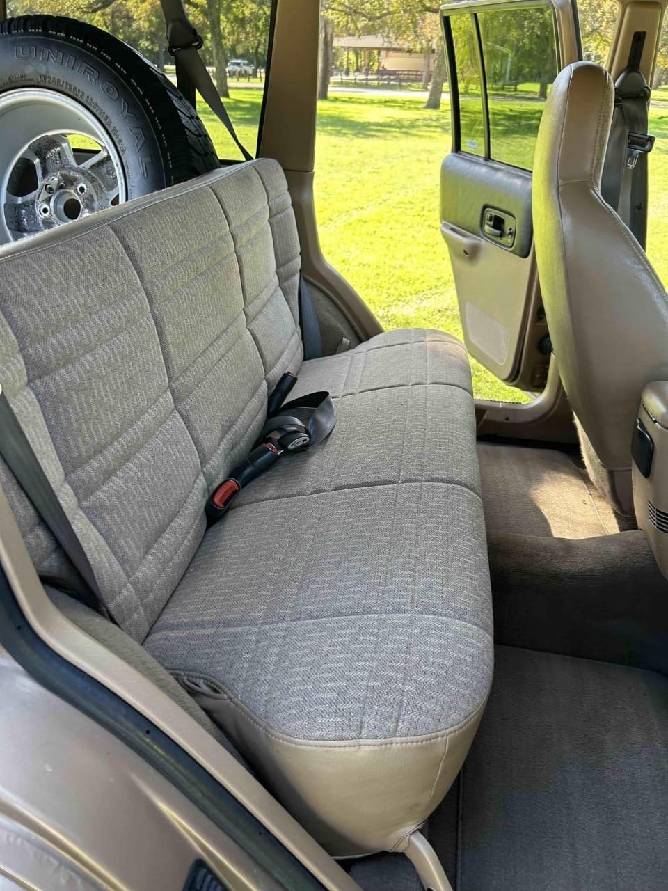 1999 Jeep Cherokee Sport 4×4 - Image 21