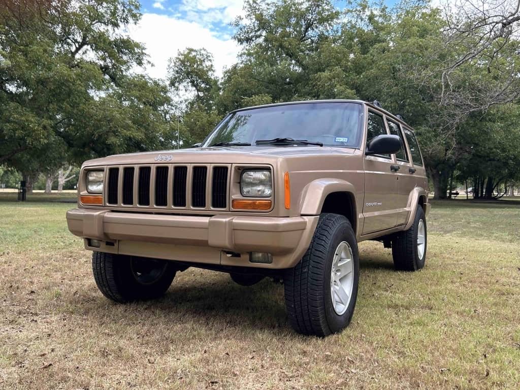 1999 Jeep Cherokee Sport 4×4 - Image 3
