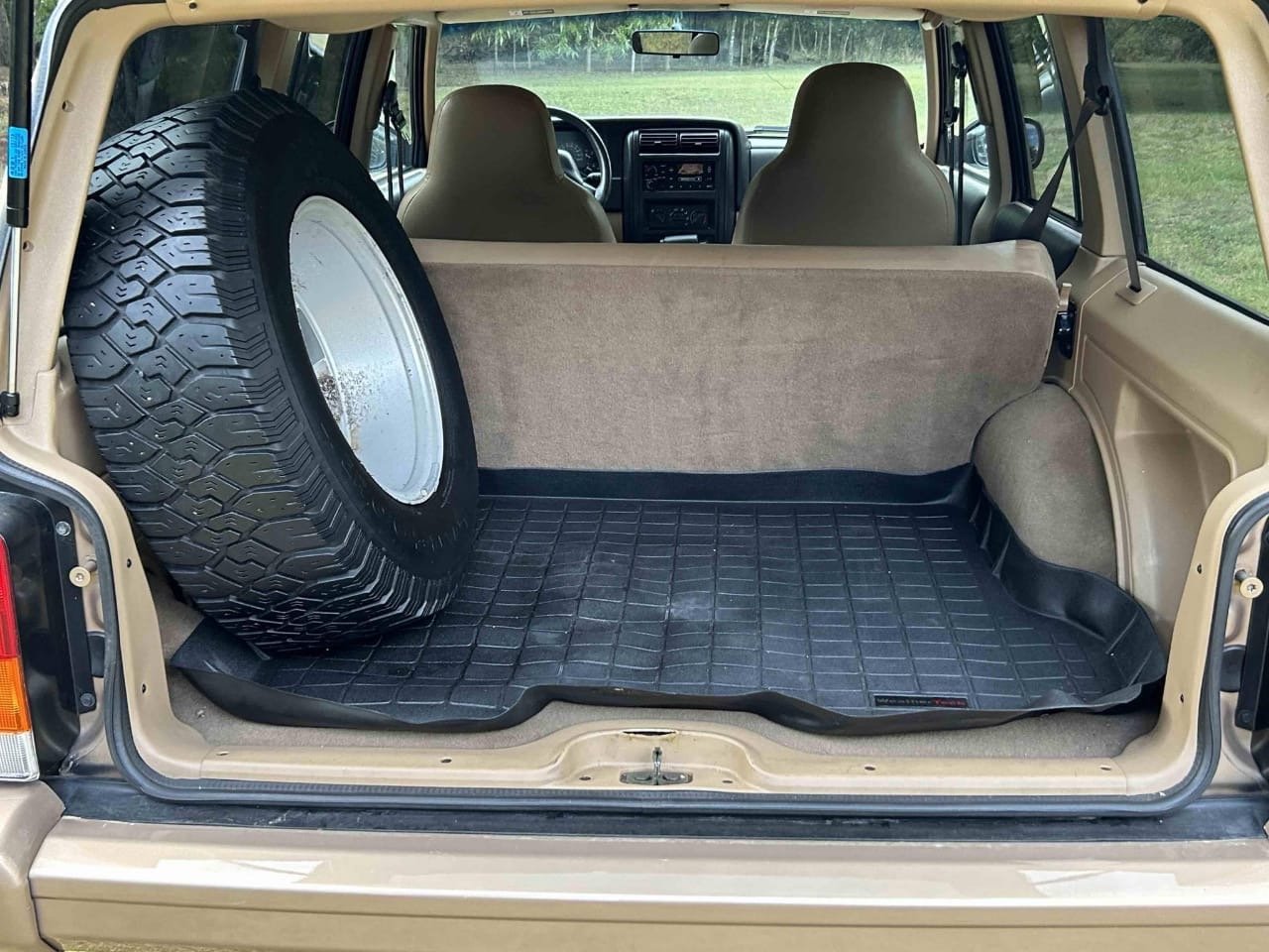 1999 Jeep Cherokee Sport 4×4 - Image 23