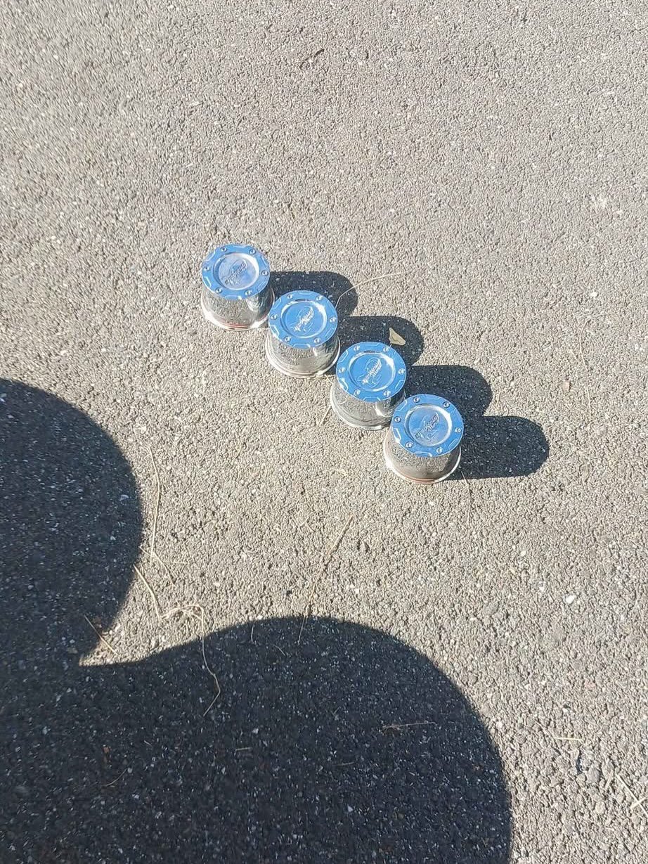 2008 Jeep wheels - Image 6