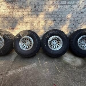 Nitto Recon Grapplers AT 37/12.50/17 Tires