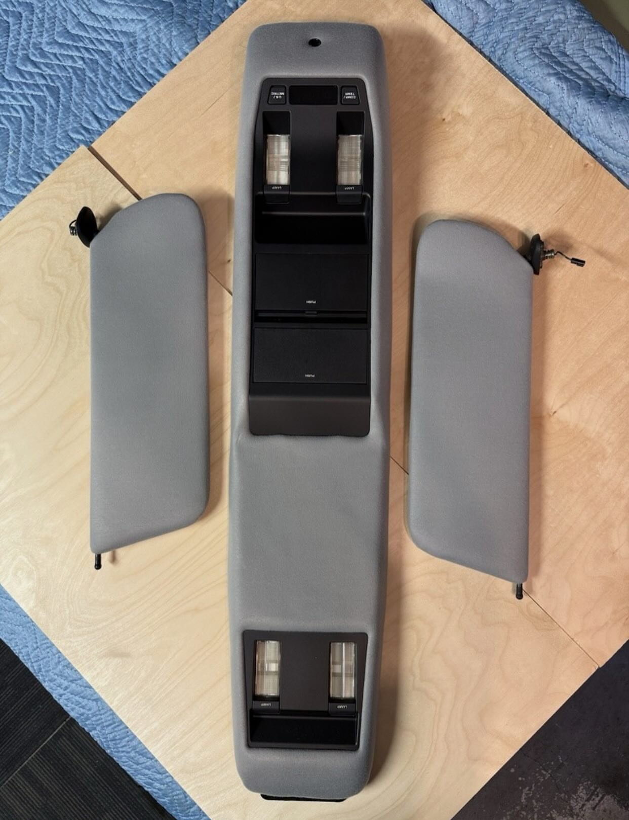 Cherokee xj jeep overhead console - Image 2