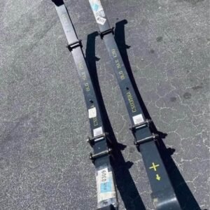 Jeep Cherokees XJ leaf springs