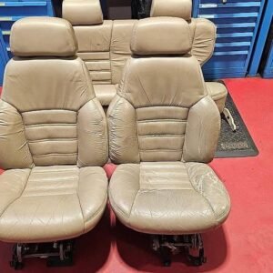 1991 Tan Jeep Cherokee Laredo Seats